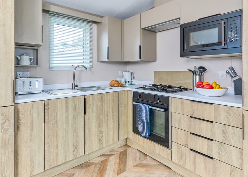 Superior 2 Bed Pet - Cornish Meadows Holiday Park, Hayle