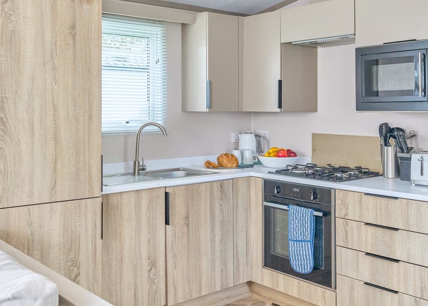 Superior 3 Bed Pet - Cornish Meadows Holiday Park, Hayle