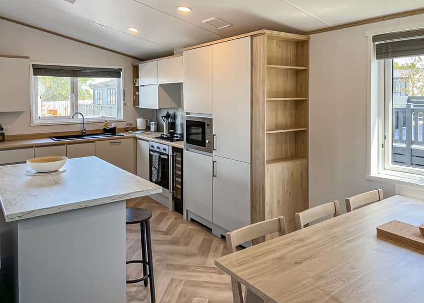 Exclusive Lodge 3 Bed (Pet) - Padstow Holiday Village, Padstow