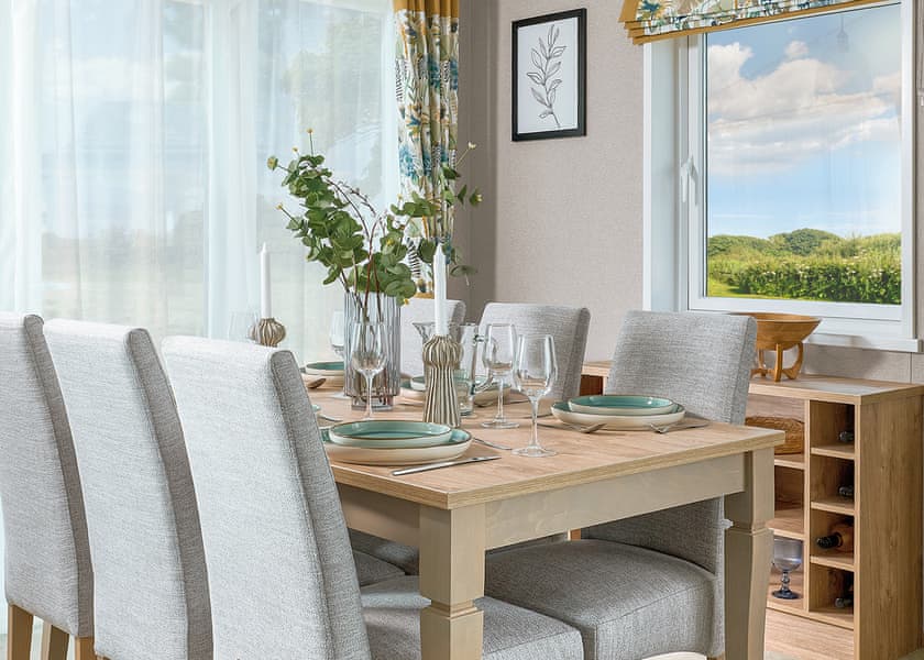 Exclusive 3 Bed HT - Padstow Holiday Village, Padstow