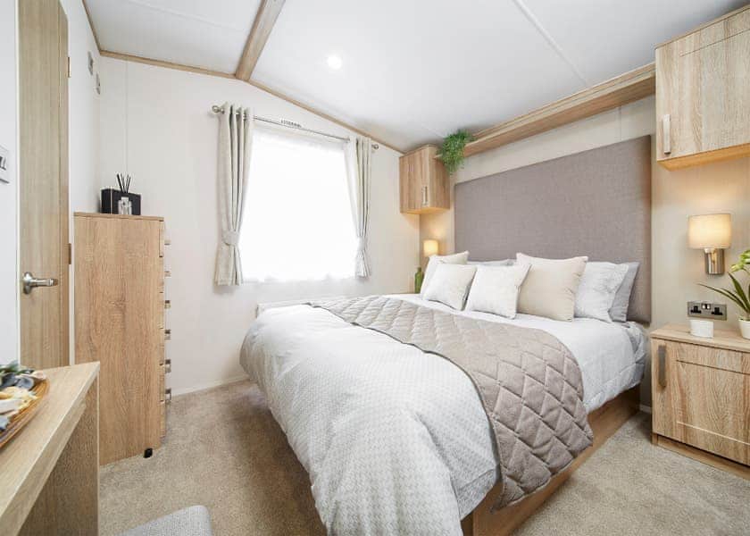 Superior Holiday Home 6 - Devon Hills Holiday Park, Paignton