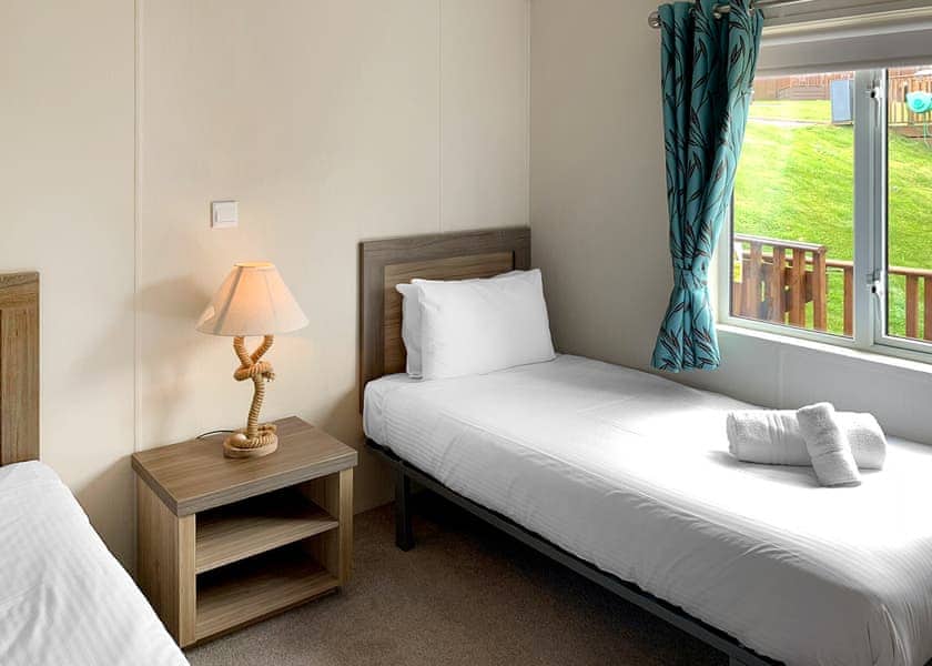 Comfort Lodge Hot Tub 4 - Devon Hills Holiday Park, Paignton