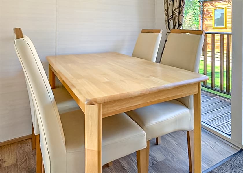 Superior Holiday Home 4 - Devon Hills Holiday Park, Paignton