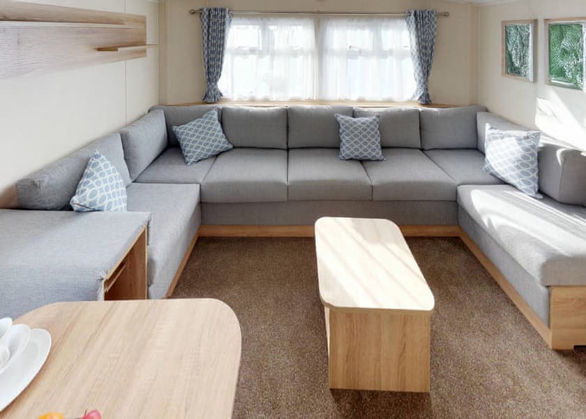 Gold Plus 2 Caravan (Pet Friendly) - Pakefield Holiday Park, Pakefield, Lowestoft