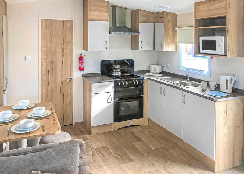 Cedar Deluxe - Golden Palm Resort, Chapel St Leonards, Skegness