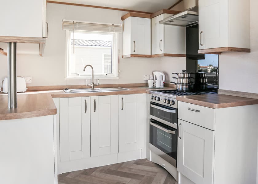 Rosewood Prestige - Golden Palm Resort, Chapel St Leonards, Skegness