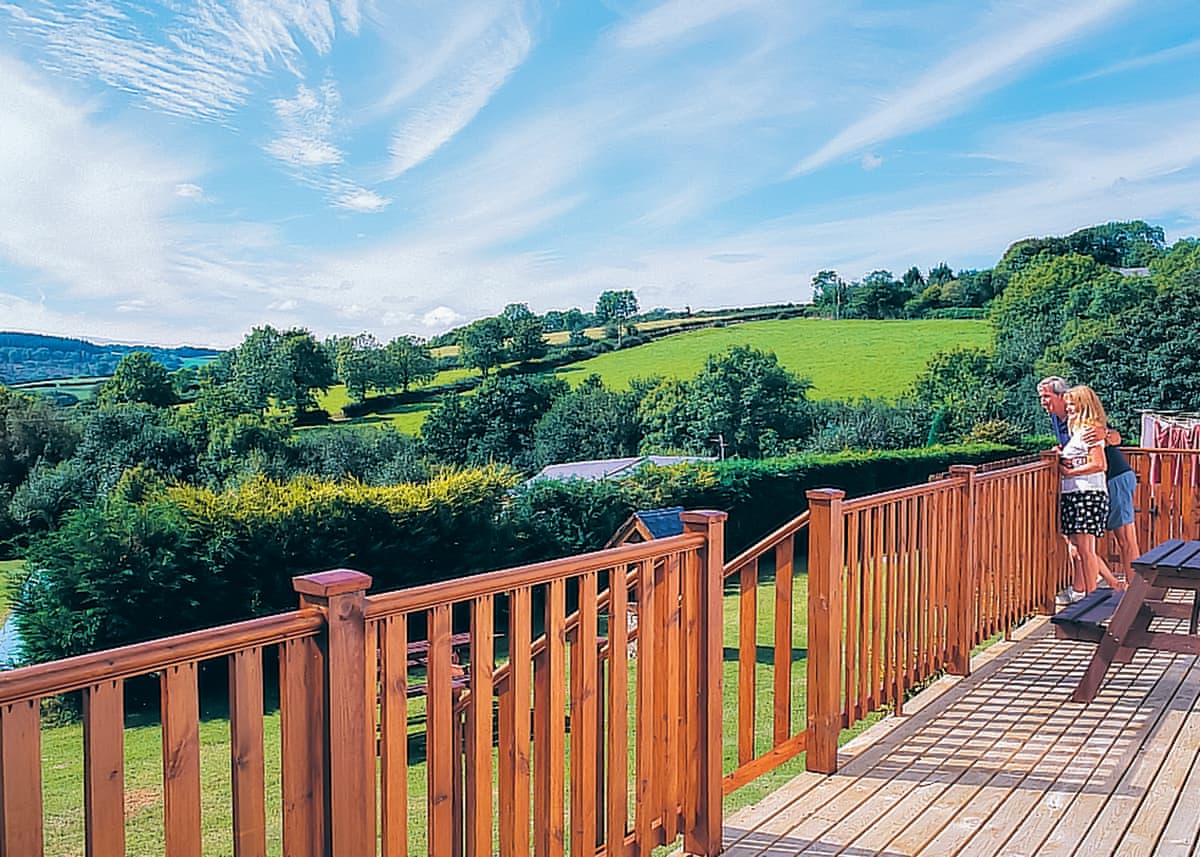 Avalon Cottages - Holiday lodge in South Wales - Image 2