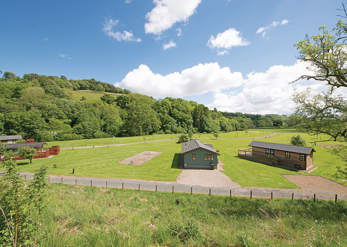 Parmontley Hall Lodges - Lodge in Northumberland