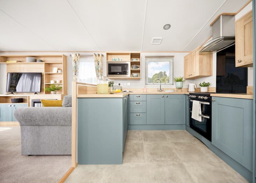 Platinum 3 - Parc Farm Holiday Park, Mold