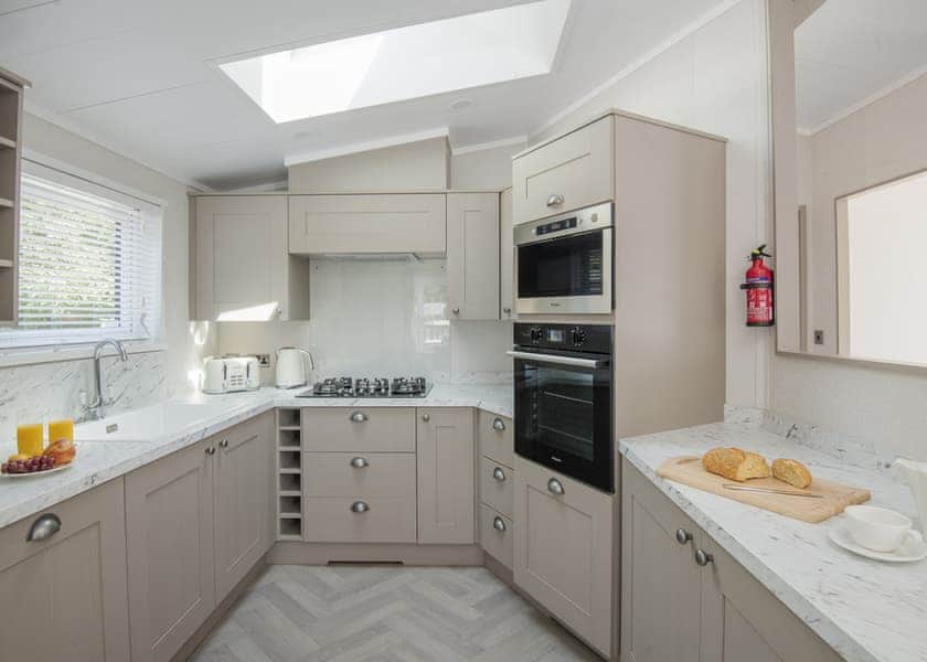 Broomhill Lodge - Camber Sands, Camber
