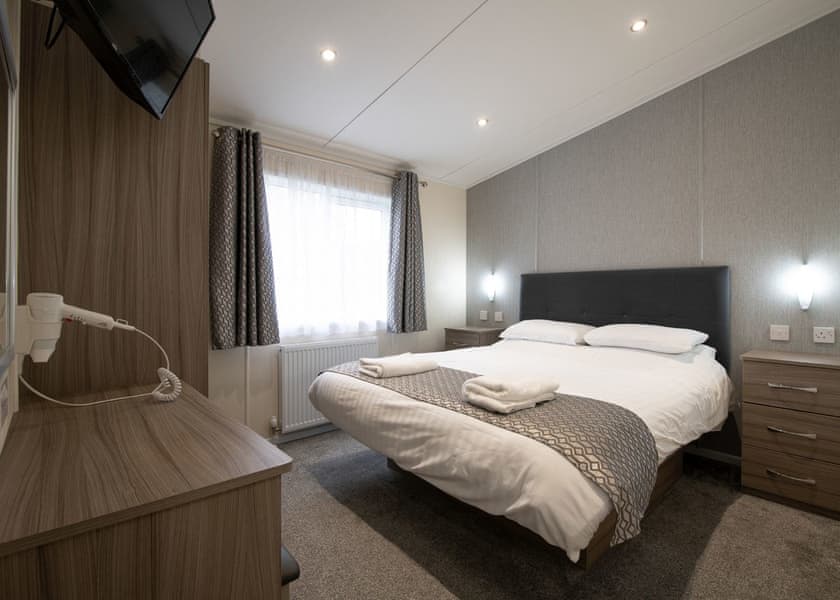 Linnet Lodge - Coopers Beach, Mersea Island, Colchester