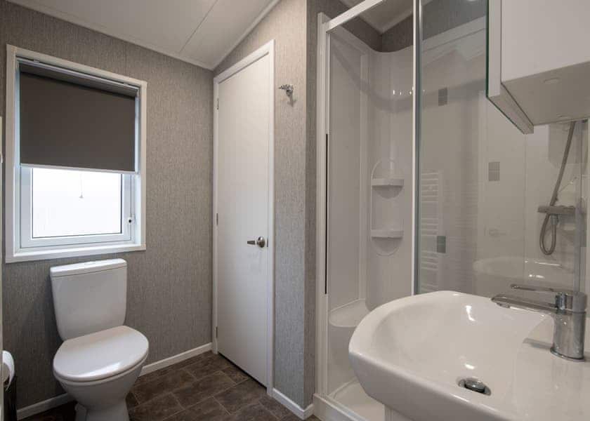 Linnet Lodge - Coopers Beach, Mersea Island, Colchester