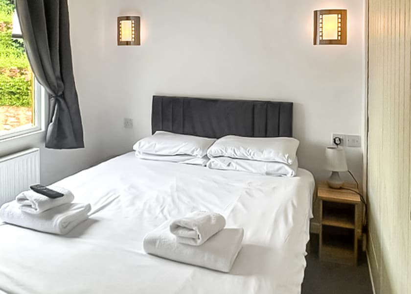 Fern Lodge 1 (Pets welcome) - Pease Bay Holiday Park, Cockburnspath, Nr Dunbar