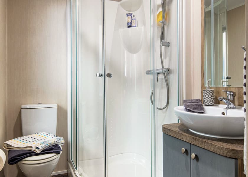 Luxury Willow Lodge (Sleeps 6, Dog Friendly) - Pease Bay Holiday Park, Cockburnspath, Nr Dunbar