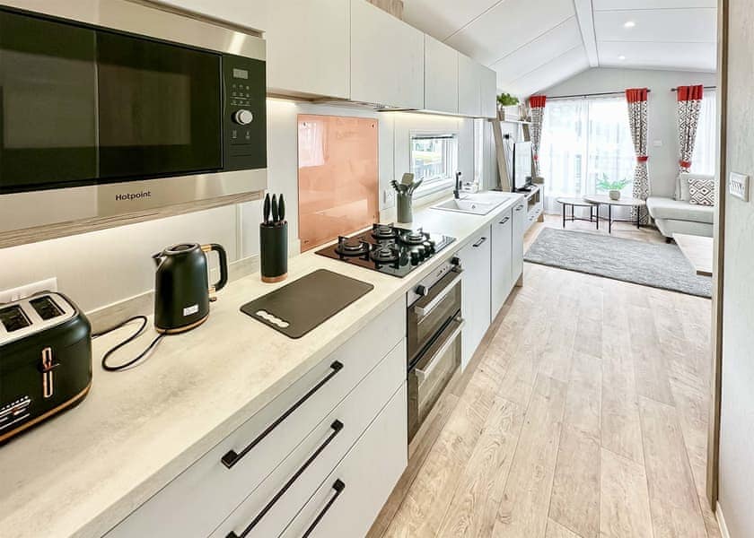 Astoria Caravan Pet Friendly - Pencnwc Holiday Park, Nr New Quay, Cardiganshire