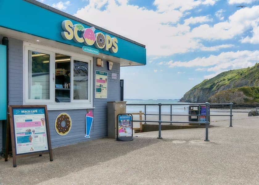 Pendine Sands, Pendine, Nr Carmarthen