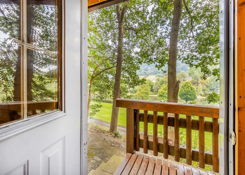 Penllwyn Lodges, Garthmyl, Montgomery