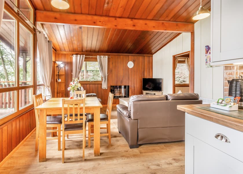 Beeches Spa - Penllwyn Lodges, Garthmyl, Montgomery