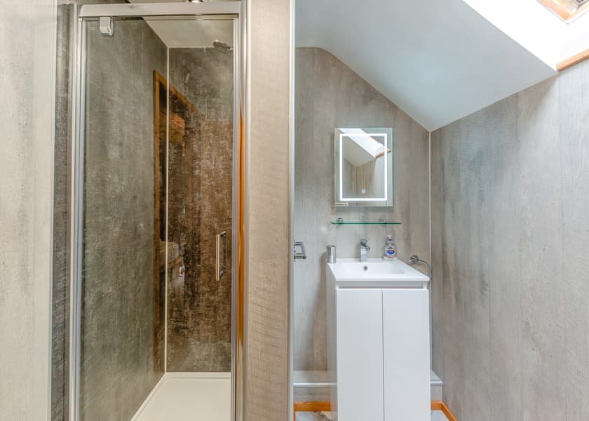 Captain’s Cabin - Penllwyn Lodges, Garthmyl, Montgomery