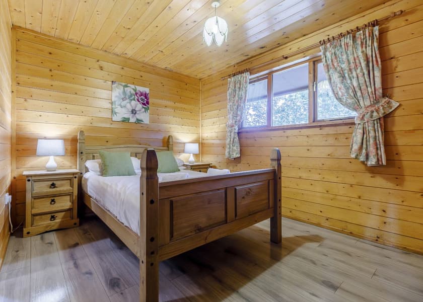 Foxglove - Penllwyn Lodges, Garthmyl, Montgomery