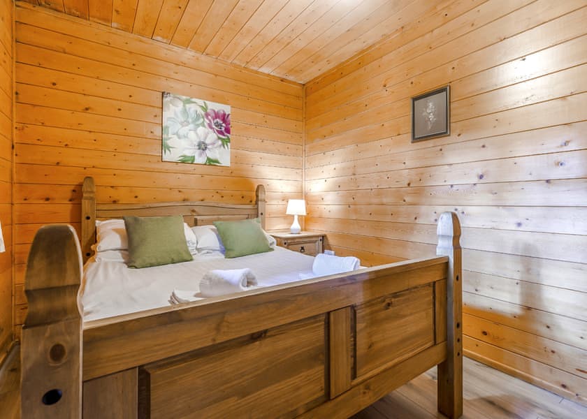 Foxglove - Penllwyn Lodges, Garthmyl, Montgomery