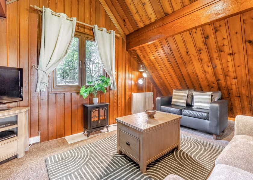 The Mountain Spa - Penllwyn Lodges, Garthmyl, Montgomery