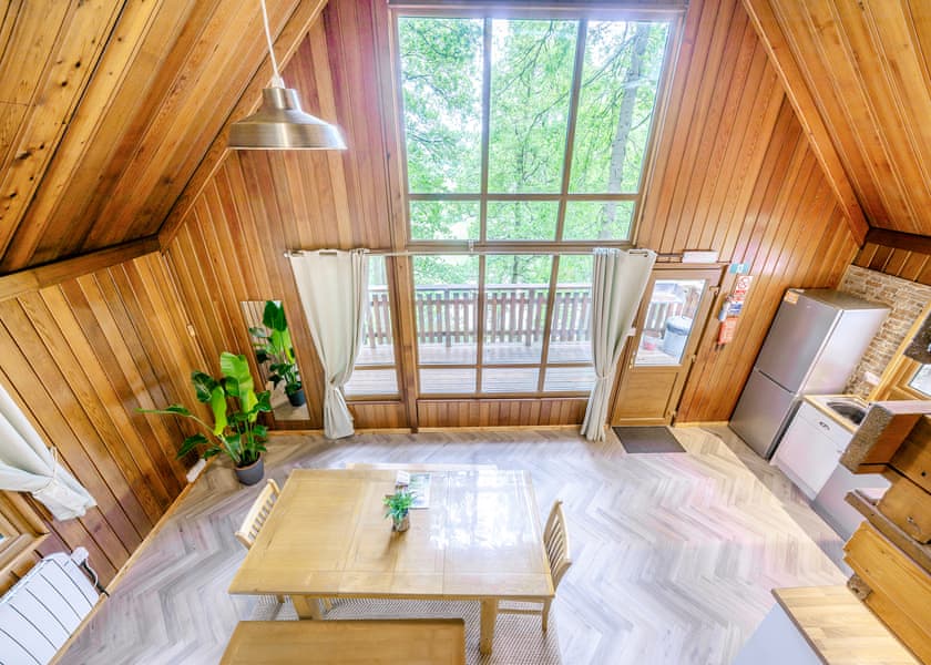 The Mountain Spa - Penllwyn Lodges, Garthmyl, Montgomery