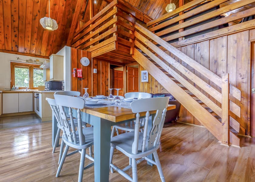 The Oaks Spa - Penllwyn Lodges, Garthmyl, Montgomery