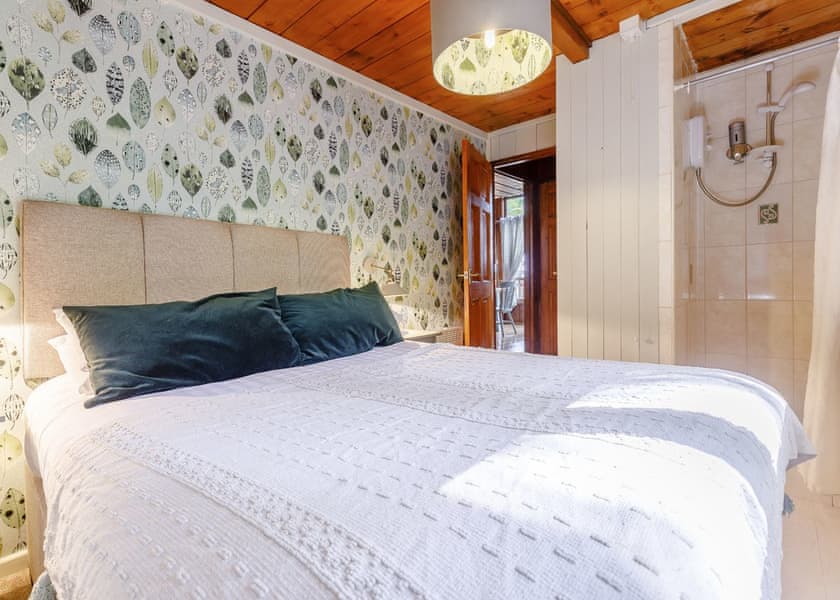 The Oaks Spa - Penllwyn Lodges, Garthmyl, Montgomery