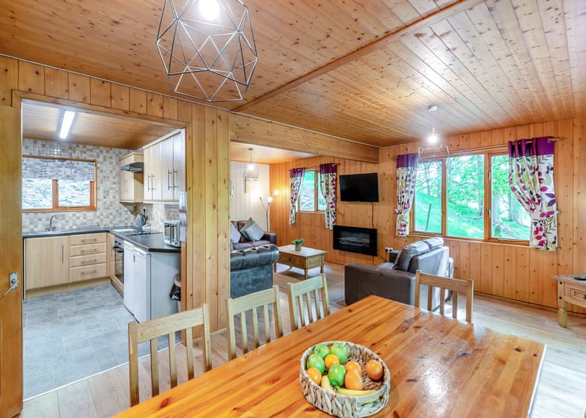 The Saplings - Penllwyn Lodges, Garthmyl, Montgomery