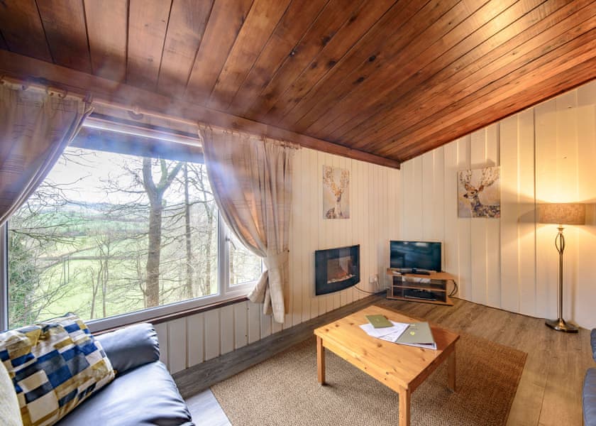 Toft Spa - Penllwyn Lodges, Garthmyl, Montgomery