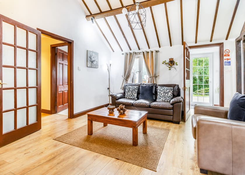 Stablings Cottage - Penllwyn Lodges, Garthmyl, Montgomery