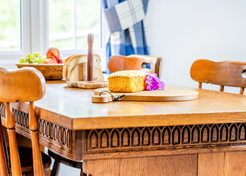 Stablings Cottage - Penllwyn Lodges, Garthmyl, Montgomery