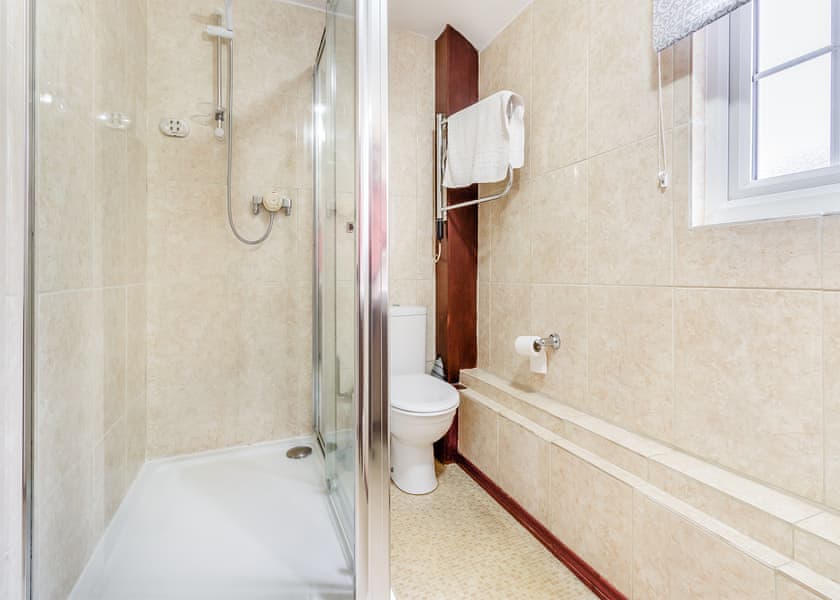 Stablings Cottage - Penllwyn Lodges, Garthmyl, Montgomery