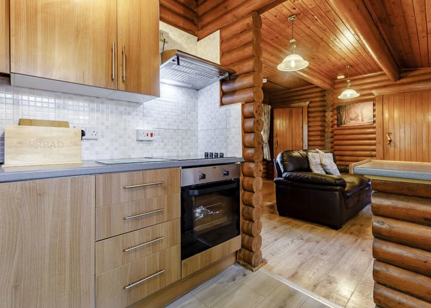 Little Lodge - Penllwyn Lodges, Garthmyl, Montgomery