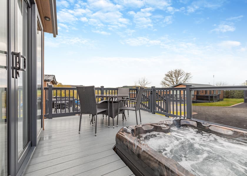 Dinas Premier Pet Friendly - Wayfind Pennant Park, Holywell