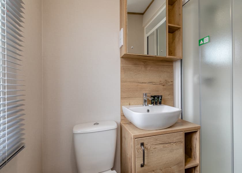 Dinas Premier Pet Friendly - Wayfind Pennant Park, Holywell