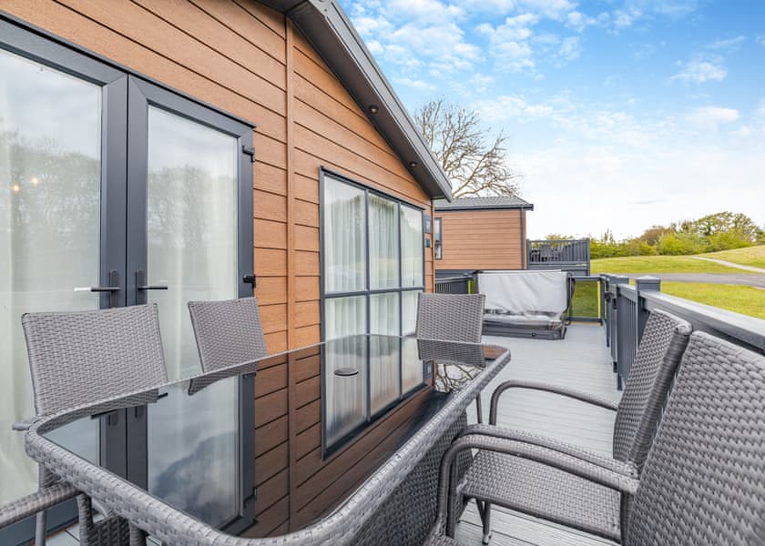 Brenig Premier - Wayfind Pennant Park, Holywell