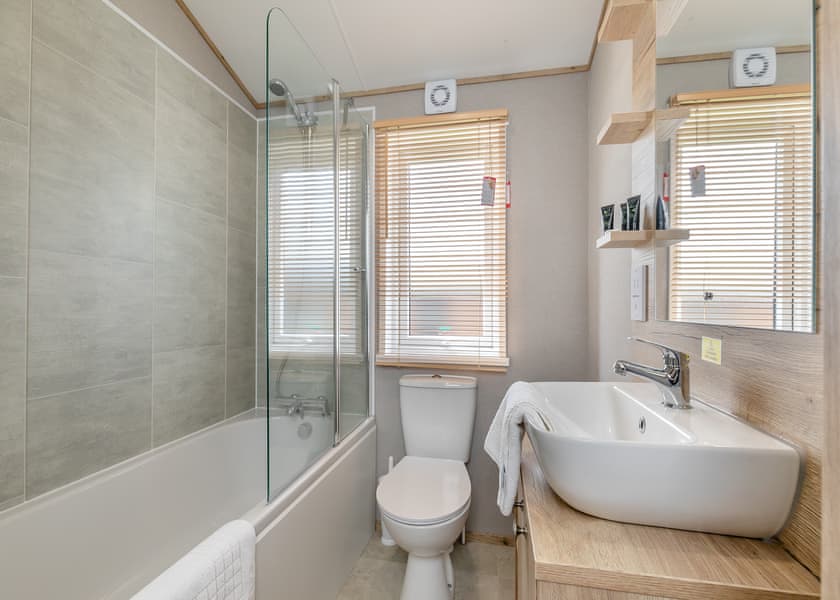 Coron Premier Pet Friendly - Wayfind Pennant Park, Holywell