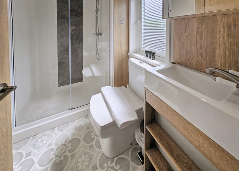 Celyn Premier - Wayfind Pennant Park, Holywell