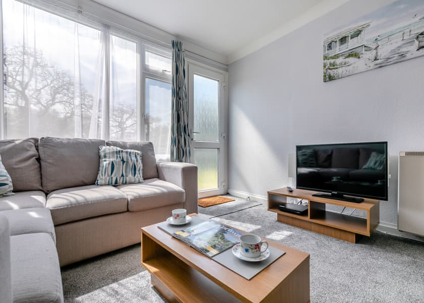 6 The Park - Penstowe Park Holiday Lodges, Kilkhampton, Bude