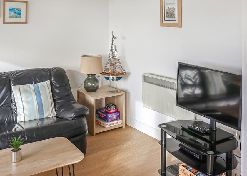 6 The Manor Cabin - Penstowe Park Holiday Lodges, Kilkhampton, Bude