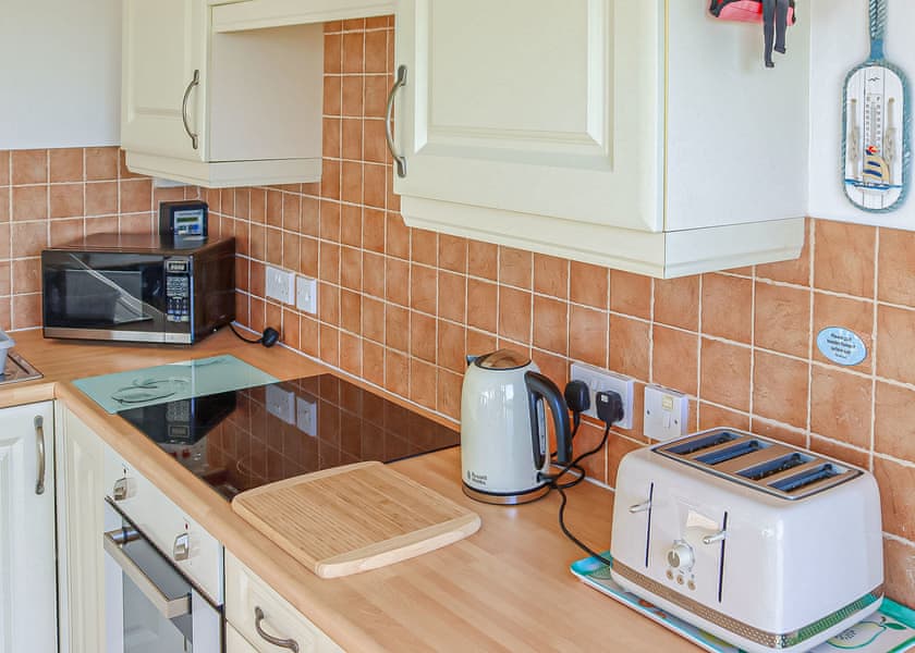 6 The Manor Cabin - Penstowe Park Holiday Lodges, Kilkhampton, Bude