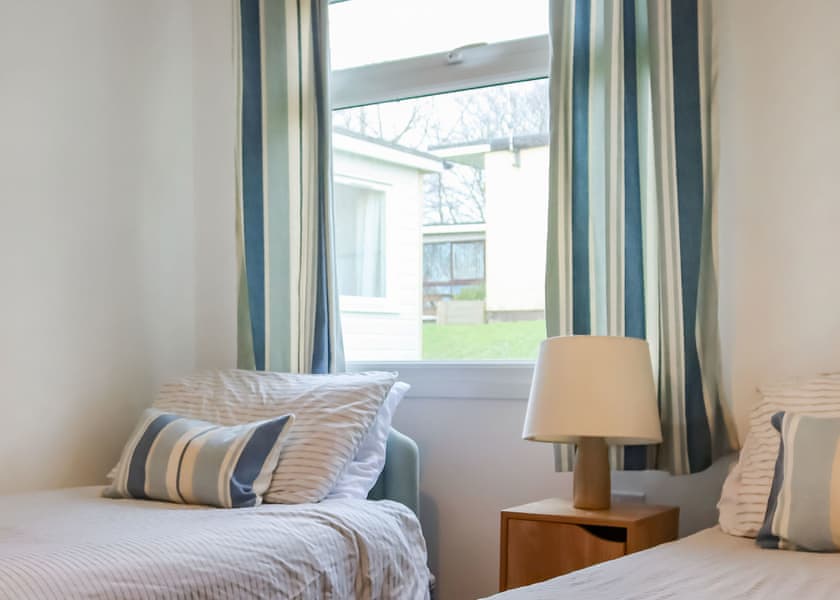 6 The Manor Cabin - Penstowe Park Holiday Lodges, Kilkhampton, Bude