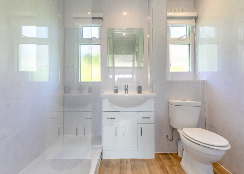 Coombe Lodges (4 berth) - Penstowe Park Holiday Lodges, Kilkhampton, Bude