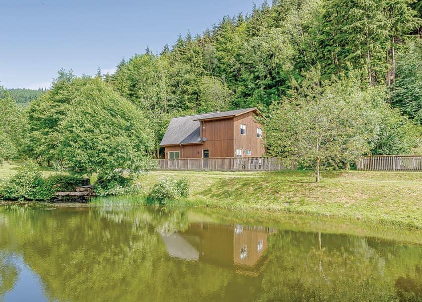 Typical Saltspring Lodge VIP | Penvale Lakes Lodge, Llangollen