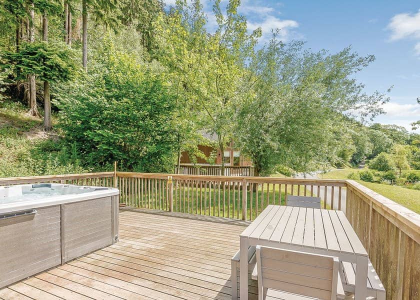 Typical Saltspring Lodge VIP | Penvale Lakes Lodge, Llangollen