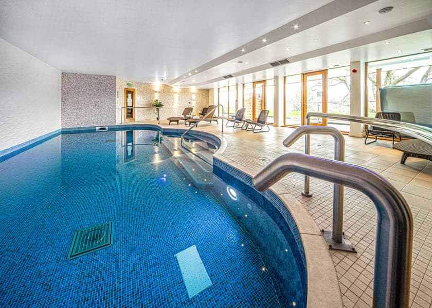 Located at the Bala Lake Hotel | Pen-y-Garth Lodges, Bala,