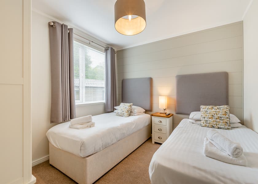 Foxglove 6 Platinum - Pen-y-Garth Lodges, Bala,