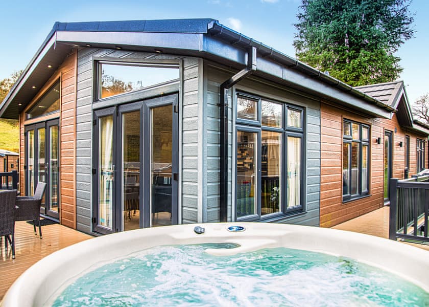 Yr Arenig - Pen-y-Garth Lodges, Bala,